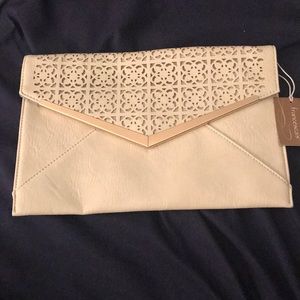 NWT Francescas off-white clutch/crossbody purse